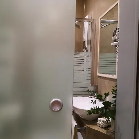 Alojamento de Acomodação e Pequeno-almoço Li Brilli Felline