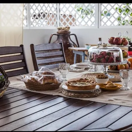 Li Brilli Alojamento de Acomodação e Pequeno-almoço Felline